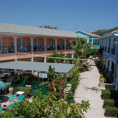 Sofia's Hotel 2*