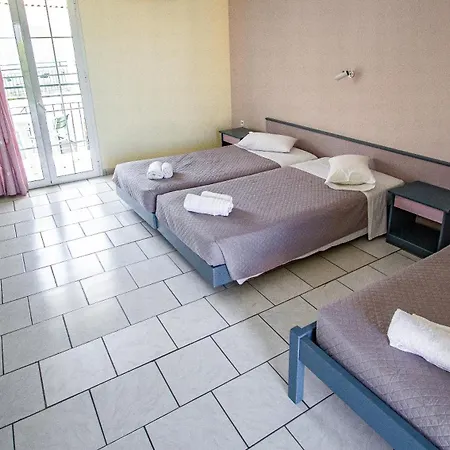 Sofia's 2* Kalamaki (Zakynthos)
