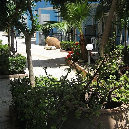 Sofia's Kalamaki (Zakynthos)
